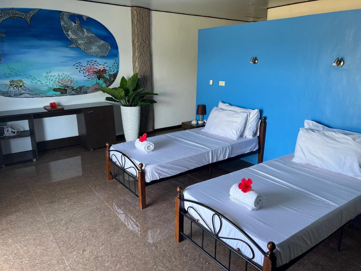 Cabilao Sunset Dive & Beach Resort Loon Ngoại thất bức ảnh