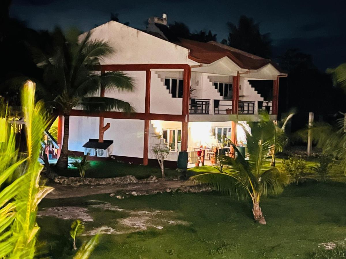 Cabilao Sunset Dive & Beach Resort Loon Ngoại thất bức ảnh
