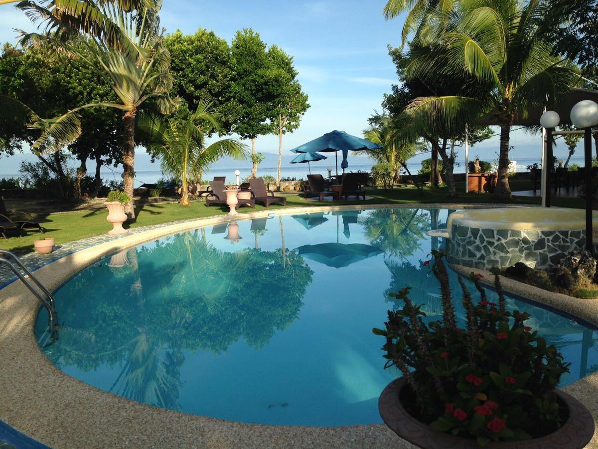 Cabilao Sunset Dive & Beach Resort Loon Ngoại thất bức ảnh