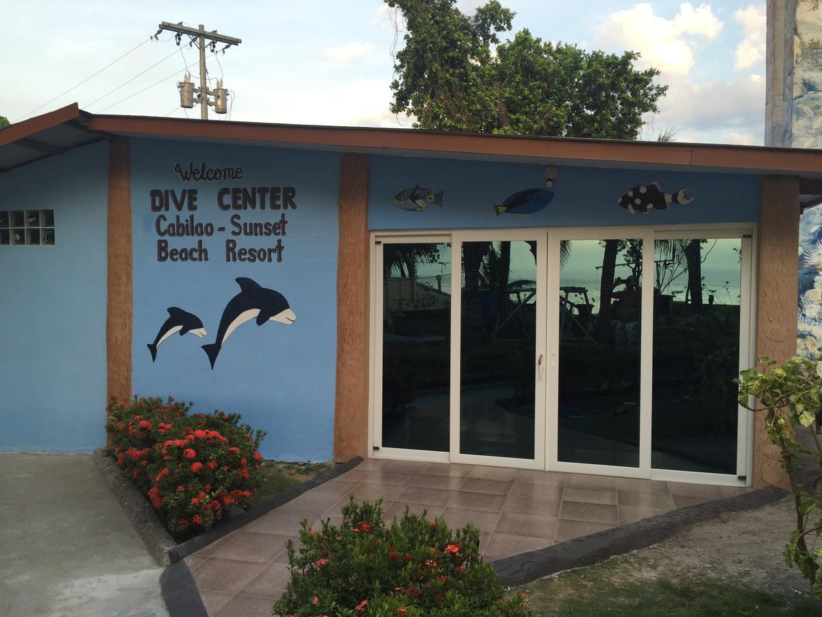 Cabilao Sunset Dive & Beach Resort Loon Ngoại thất bức ảnh